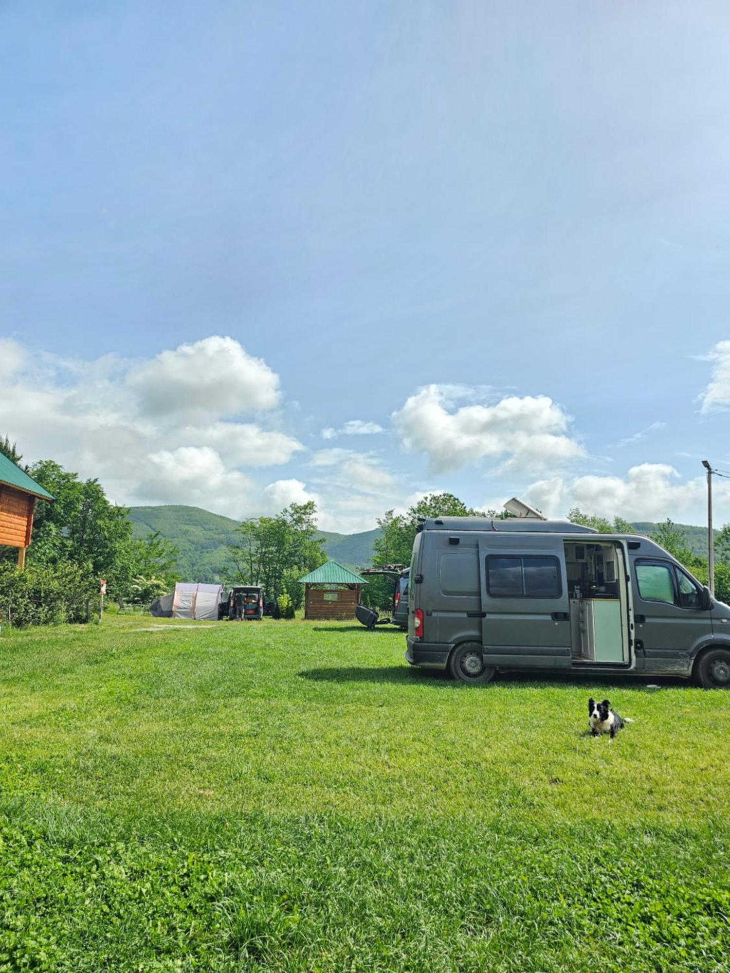 Konaci Oceva Zemlja Bungalovi Konaci Oceva Zemlja Vikendica Mojkovac Buitenkant foto