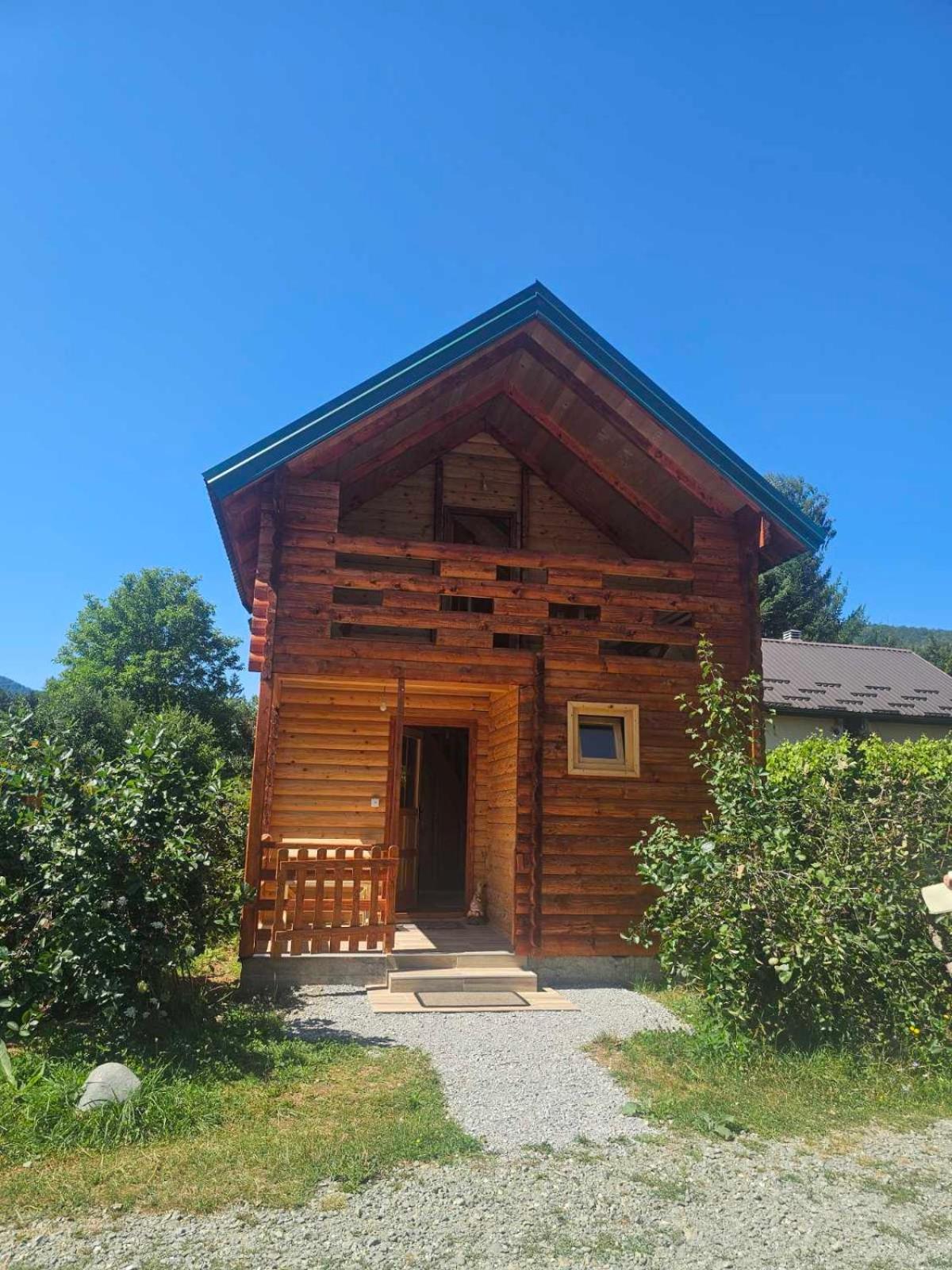 Konaci Oceva Zemlja Bungalovi Konaci Oceva Zemlja Vikendica Mojkovac Buitenkant foto